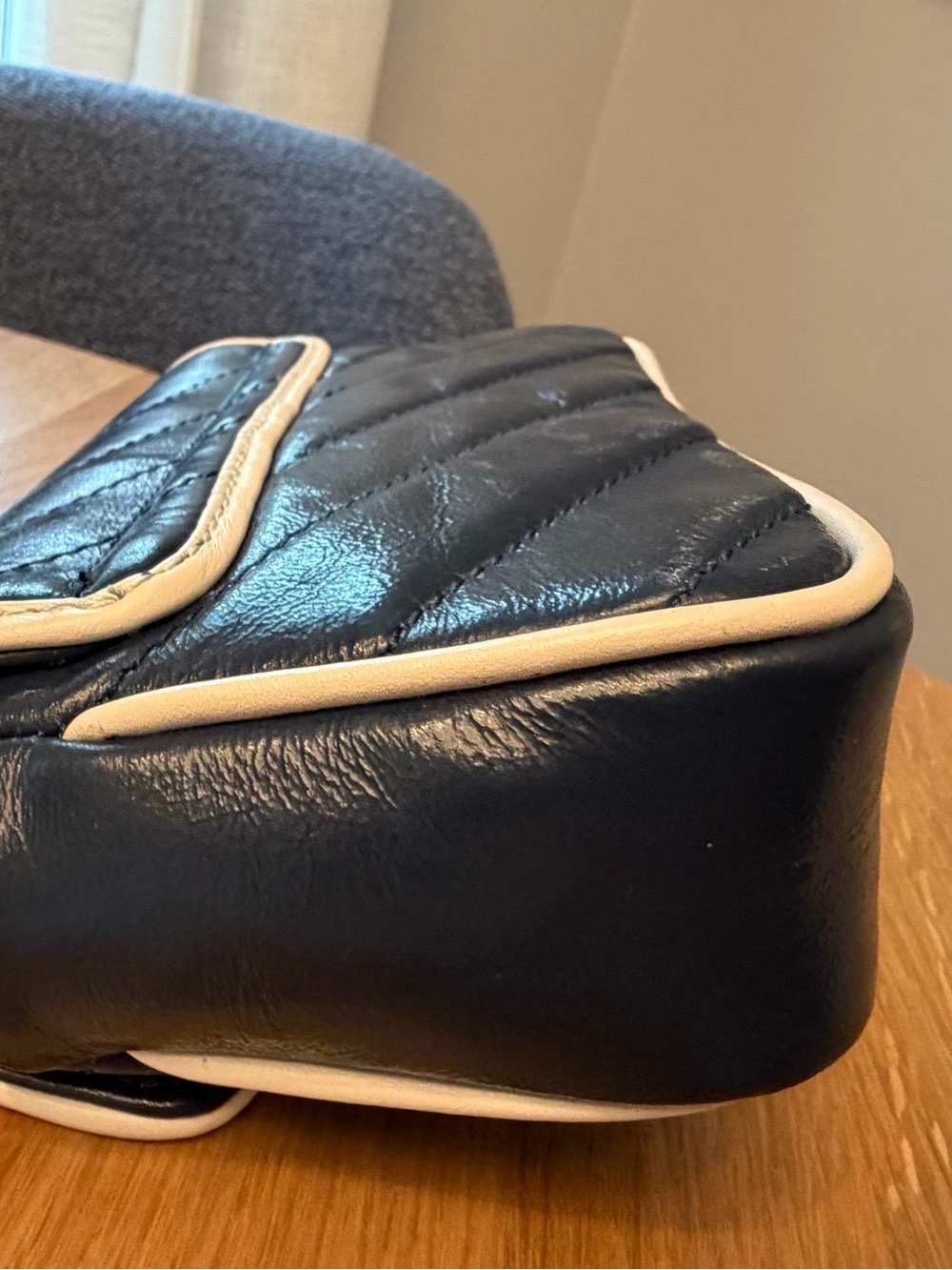 Gucci Navy Quilted Crossbody Marmont with Cream Trim and Signature GG - Picture 10 of 12